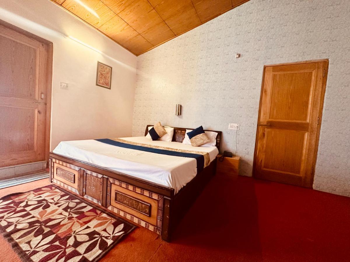 The Daulat - A Luxury Stay Manāli Exteriér fotografie